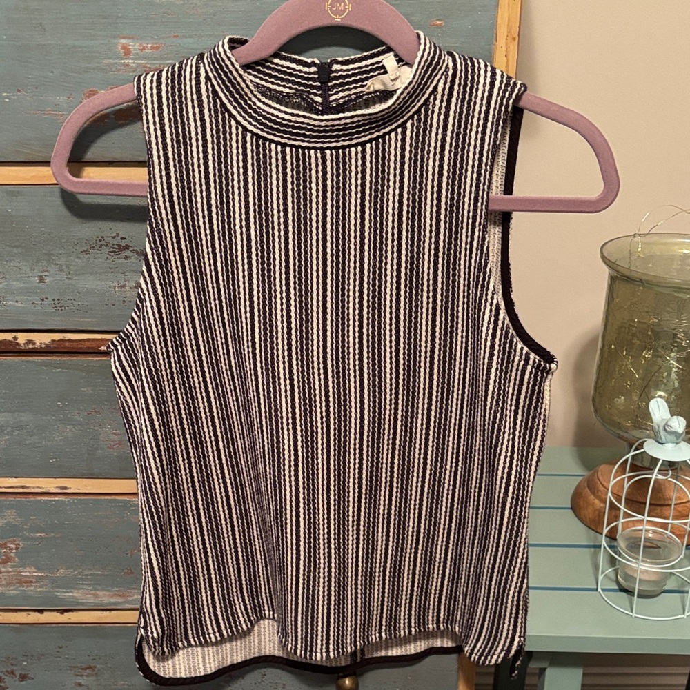 Madewell Black and White Striped sleeveless Top. Sz Med